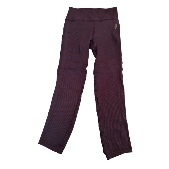 Please do not buy, sold on another platform but cannot delete - Picture 1 of 5